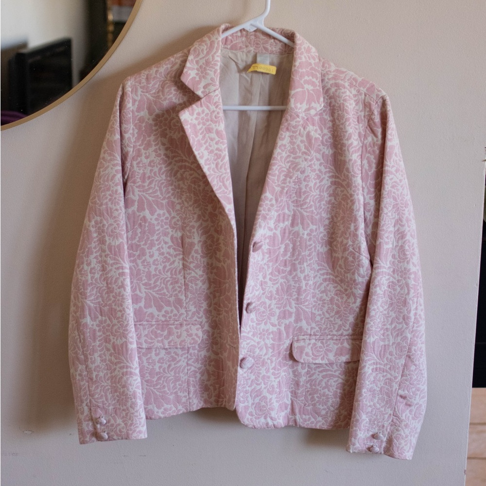 Vintage Old Navy Pink Sport Coat with Textured Floral Design